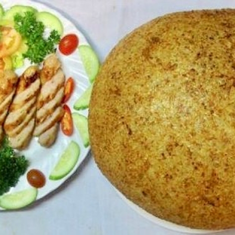 Xôi phồng nem nướng